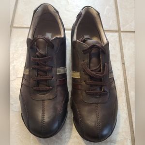 Steve Madden Sweeper Dark Brown